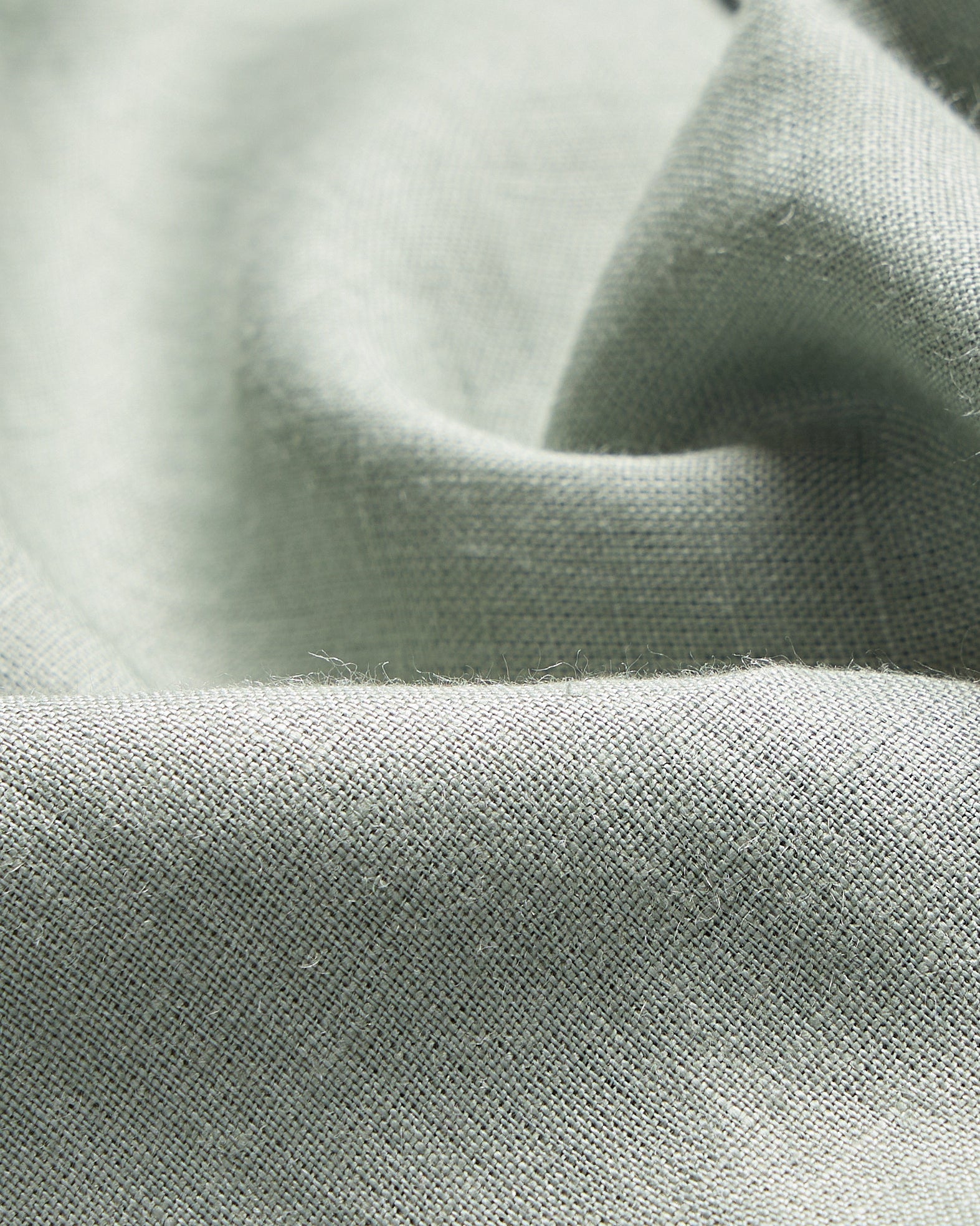 The Linen Shirt