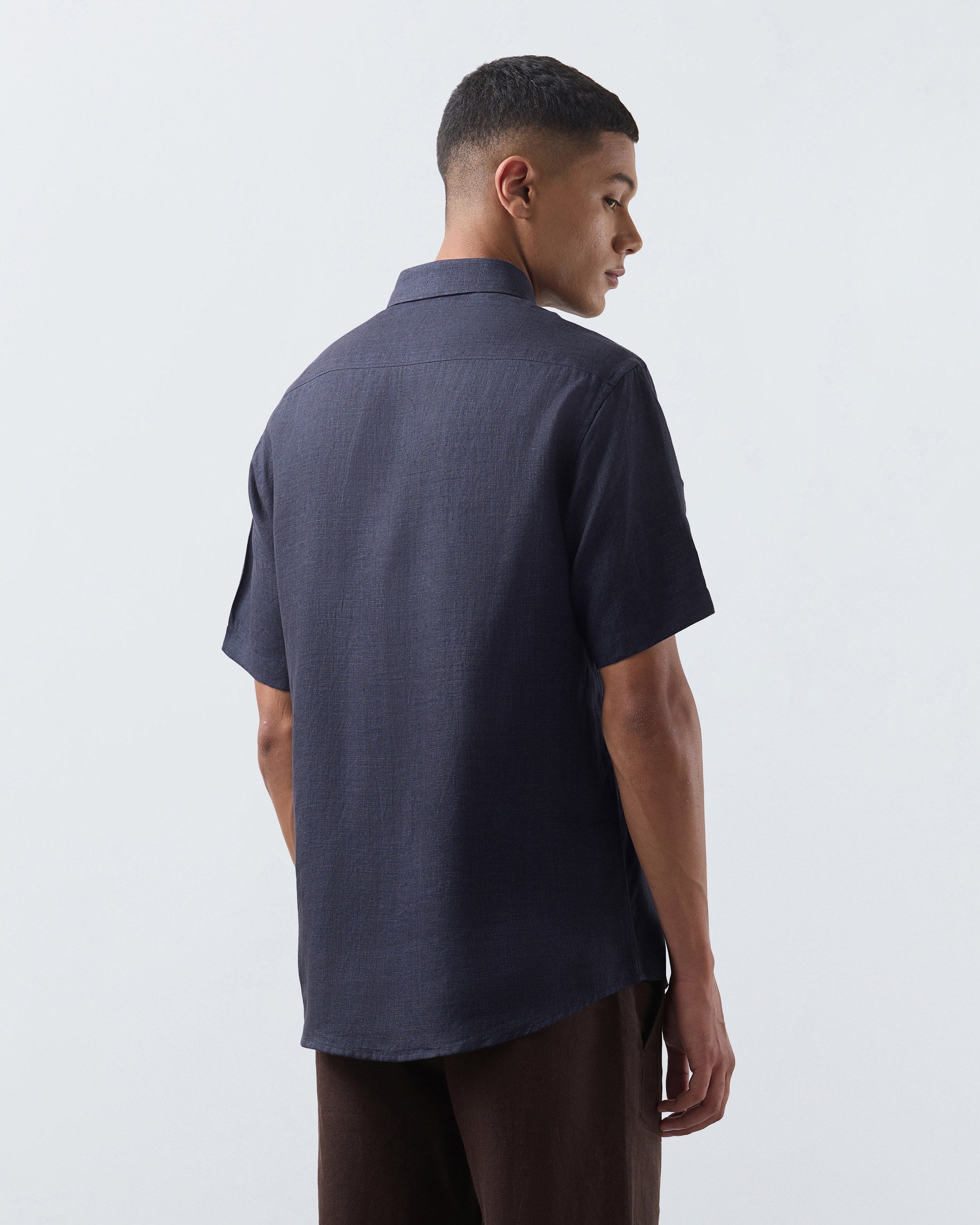 KANSO Navy Blue Linen Shirt, short sleeve, back #Sleeve_Short