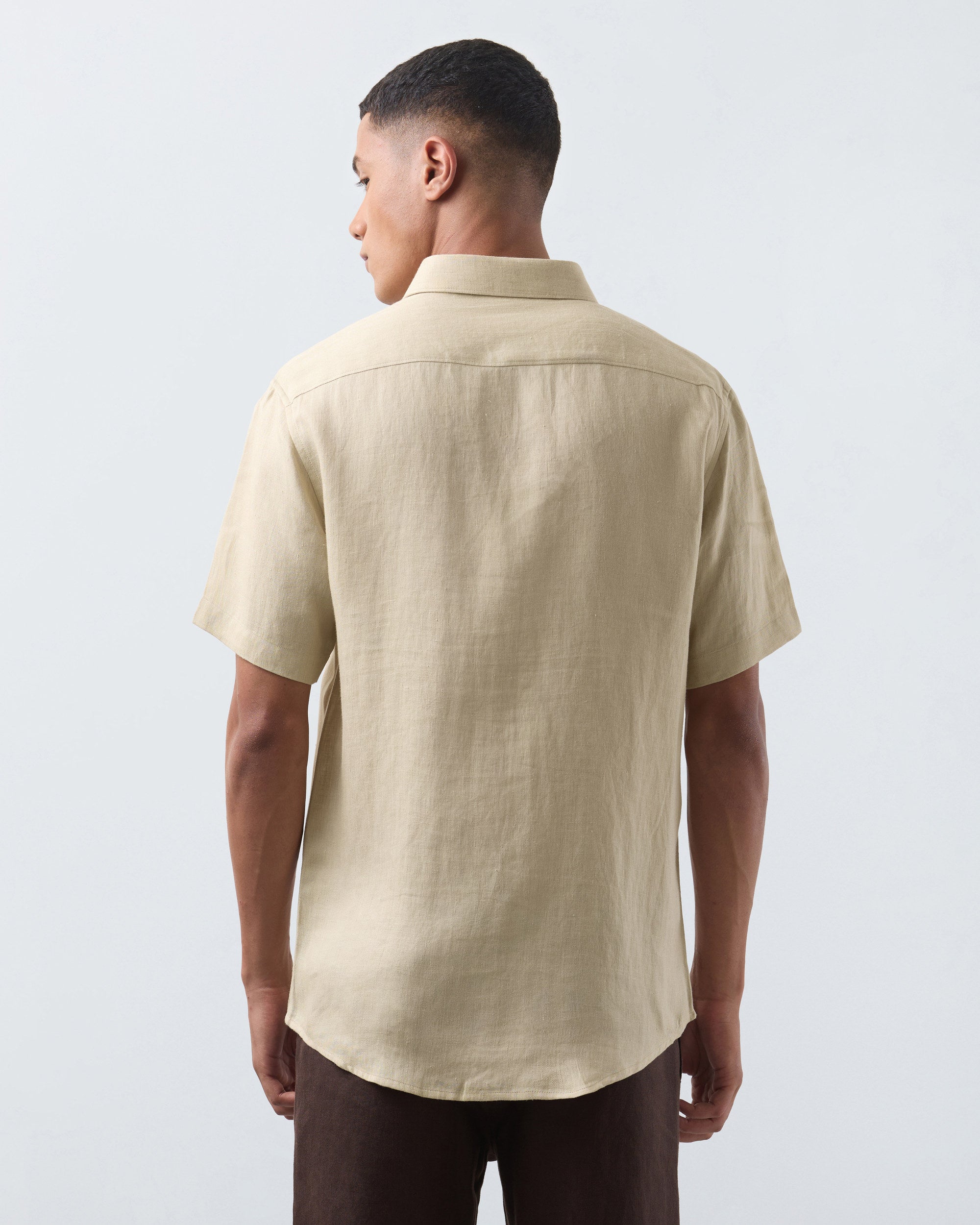 KANSO Tan Linen Shirt, short sleeve, back #Sleeve_Short